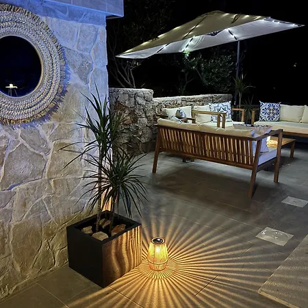 And Makaj アパート Basina